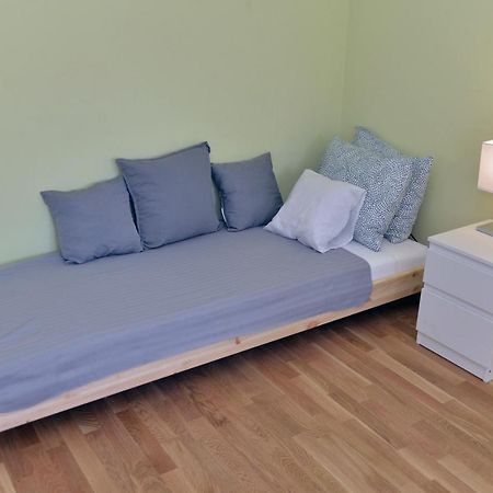 Affordable And Newly Renovated 1-Bedroom Apartment 克拉列沃 外观 照片