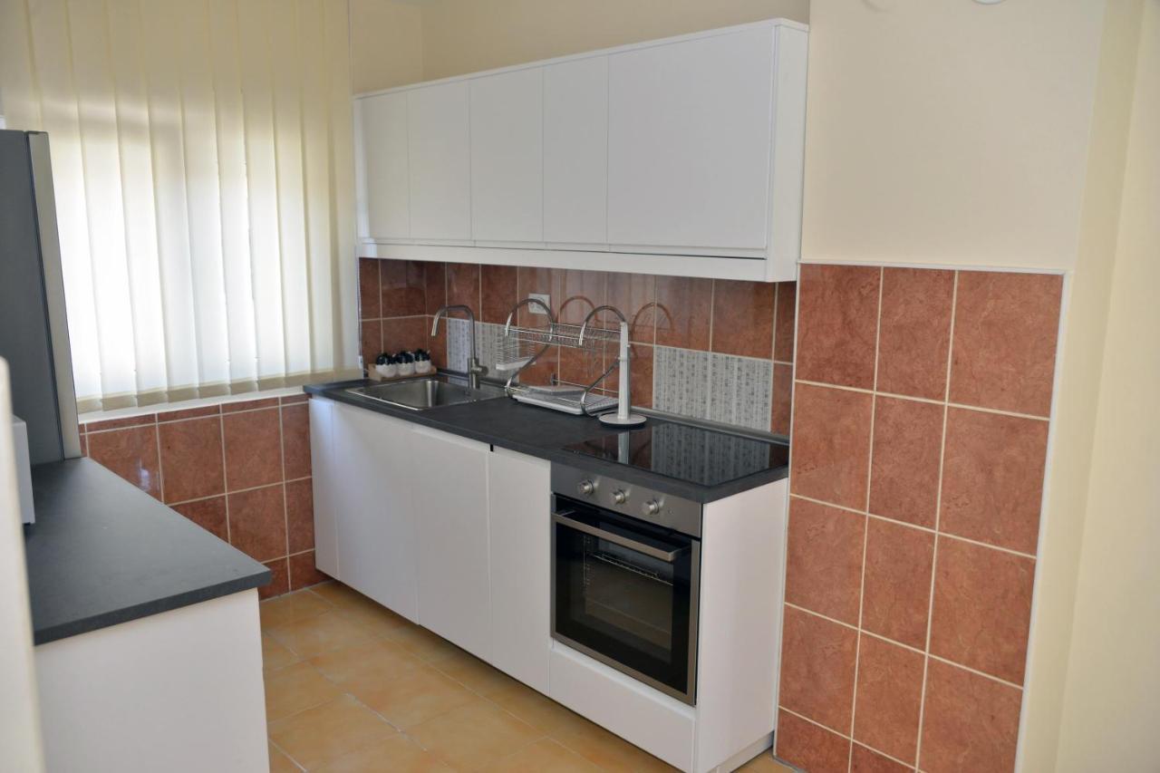 Affordable And Newly Renovated 1-Bedroom Apartment 克拉列沃 外观 照片
